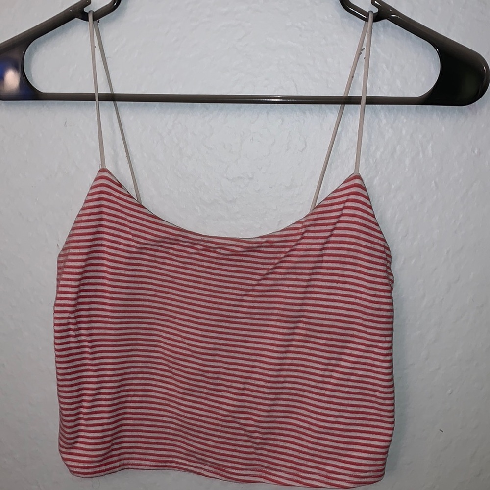 cropped tank top